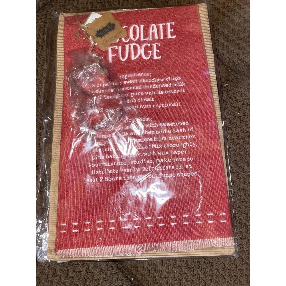 Mud Pie Chocolate Fudge Tea Towel & Christmas  Stocking Cookie Cutter Set New